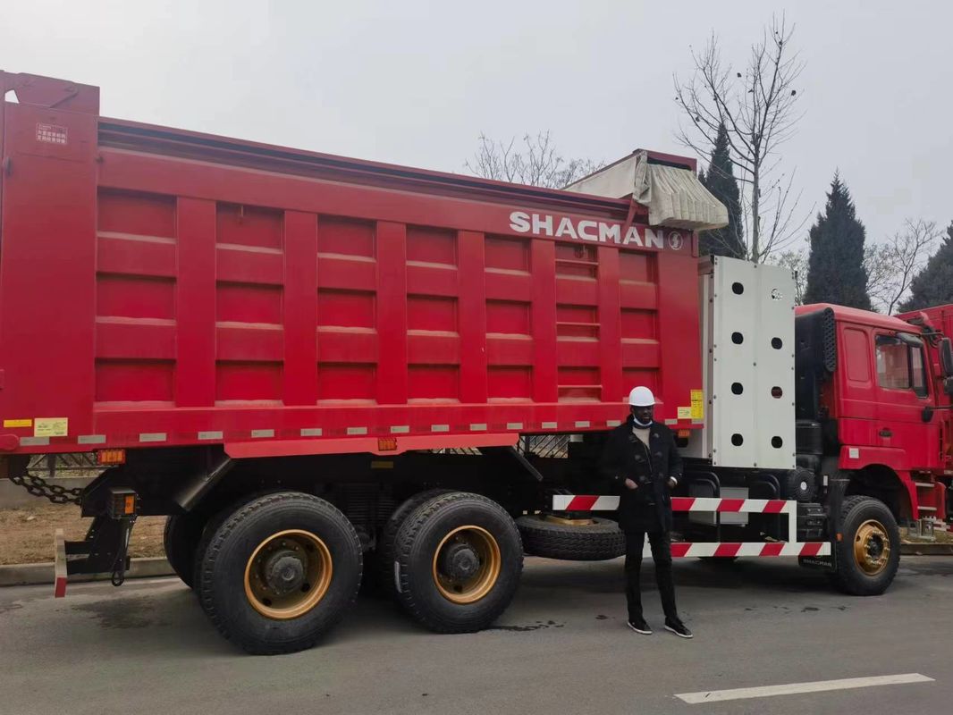 90トンの重量ダンプトラック 6x4 SHACMAN CNGダンプトラック 赤 F3000 6x4 380 EuroV