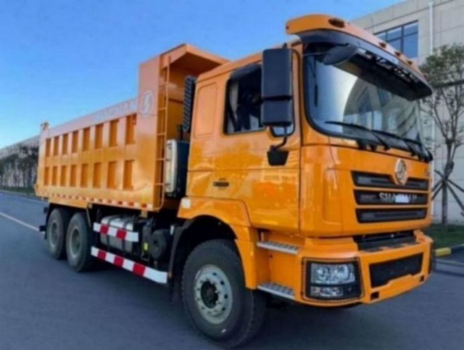 SHACMAN エクスポート ティッパー ダンプ トラック F3000 6x4 380 ユーロII 黄色 豪華な運転経験