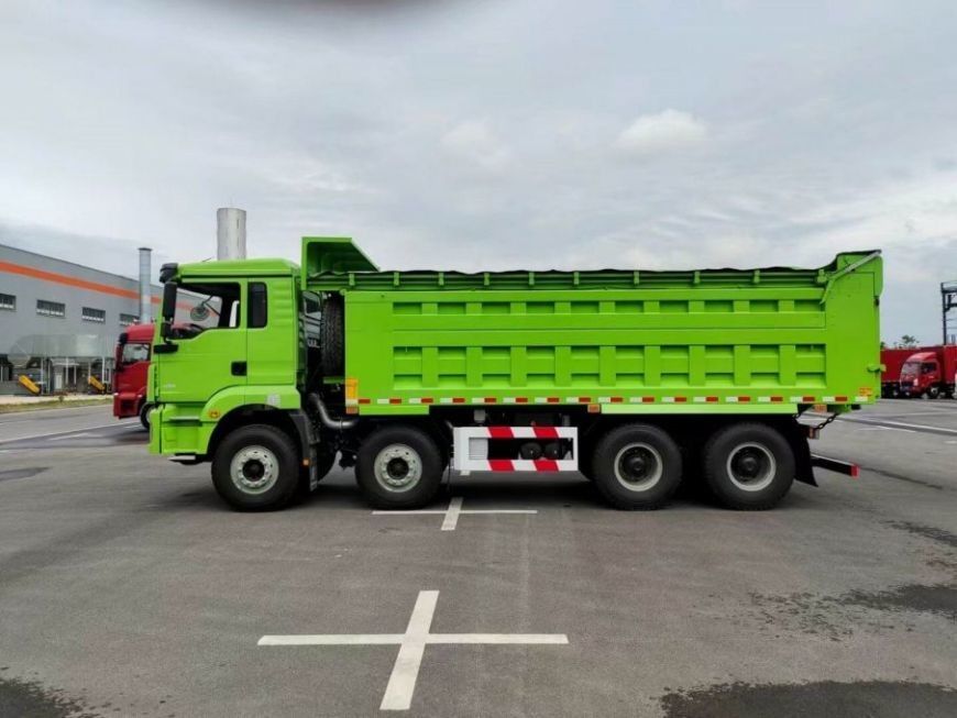 9.5T SHACMAN H3000 ダンパートラック 8x4 430 EuroV グリーンダンパートラック MAN アクセル 2*16T