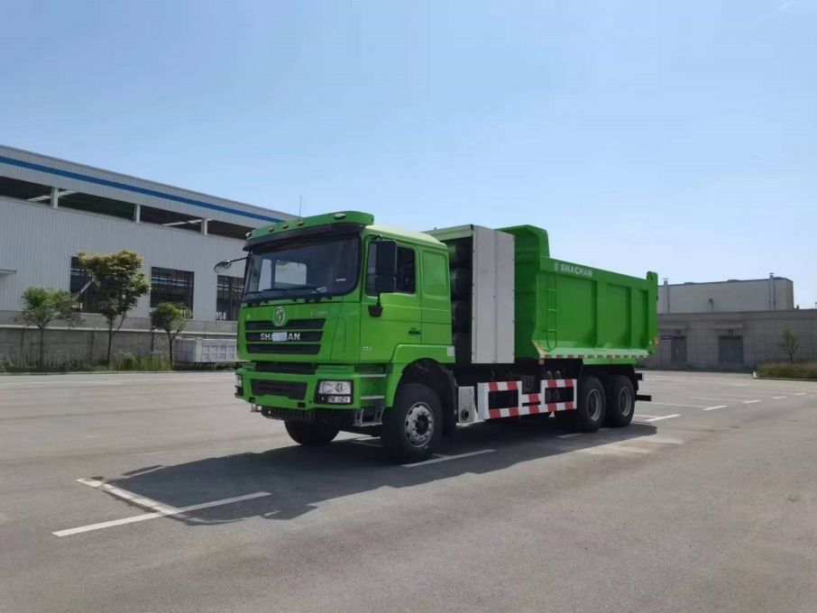 10ホイール SHACMAN F3000 CNGダンプトラック 6x4 ユーロV WEICHAI-430HP 緑 建設と鉱山のための完璧な