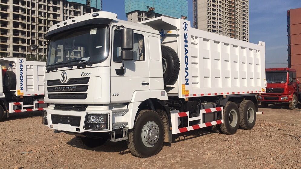 SHACMAN 3 アクセルティッパーダンプトラック H3000 6x4 400HP EuroII 50Ton 3 アクセルダンプトラック