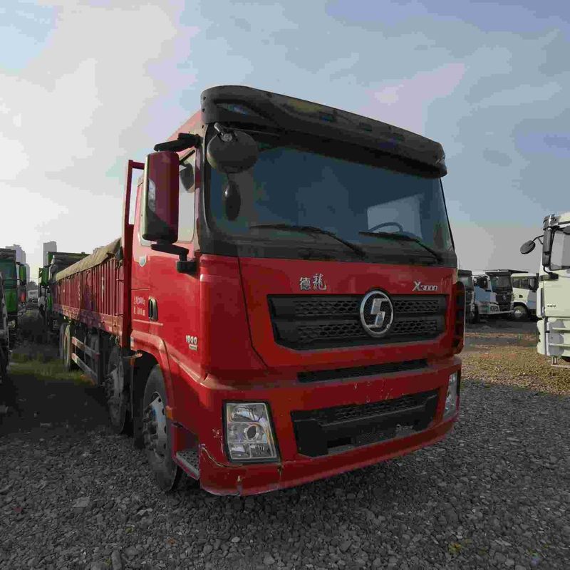 SHACMAN X3000 トラック 6x4 340hp ユーロII ホワイト 10ホイール トラック