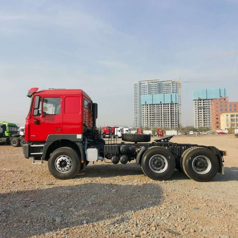 レッド SHACMAN F3000 375HP ユーロV 6ホイール トラクターヘッド 4x2 WEICHAI エンジン