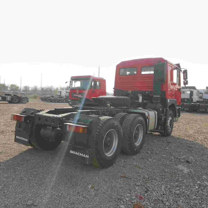 レッド SHACMAN F3000 375HP ユーロV 6ホイール トラクターヘッド 4x2 WEICHAI エンジン