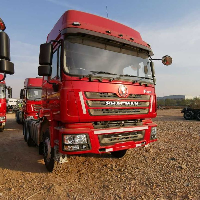 レッド SHACMAN F3000 375HP ユーロV 6ホイール トラクターヘッド 4x2 WEICHAI エンジン