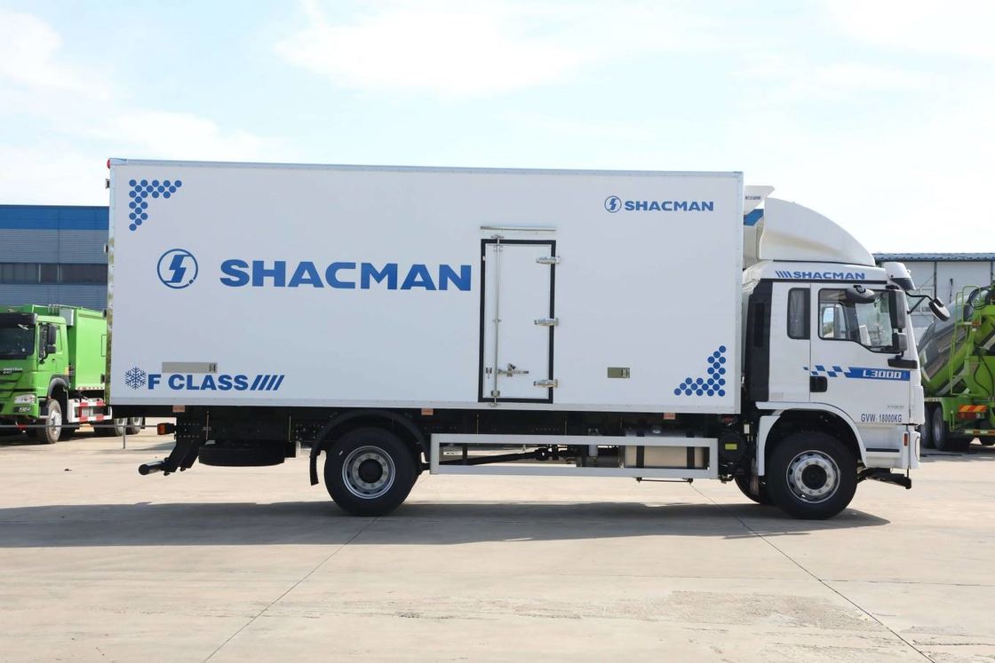 SHACMAN L3000 バン 貨物 トラック 4x2 340hp トラック 290hp ユーロII ホワイト 6輪 貨物 トラック