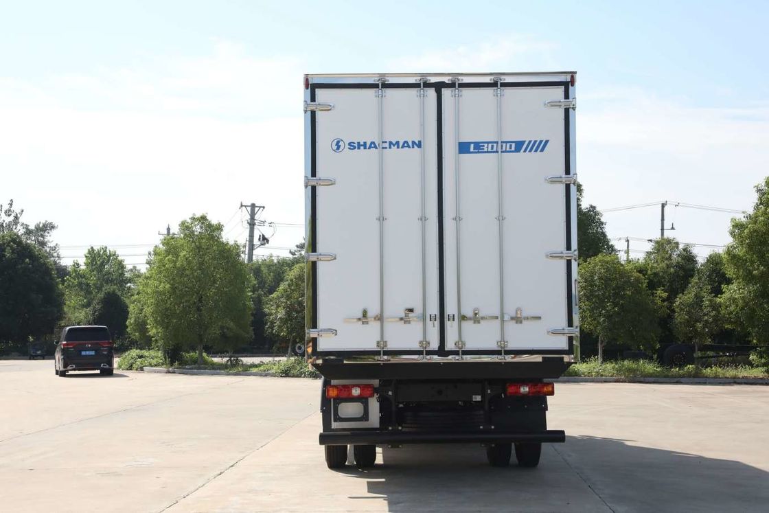 SHACMAN L3000 バン 貨物 トラック 4x2 340hp トラック 290hp ユーロII ホワイト 6輪 貨物 トラック