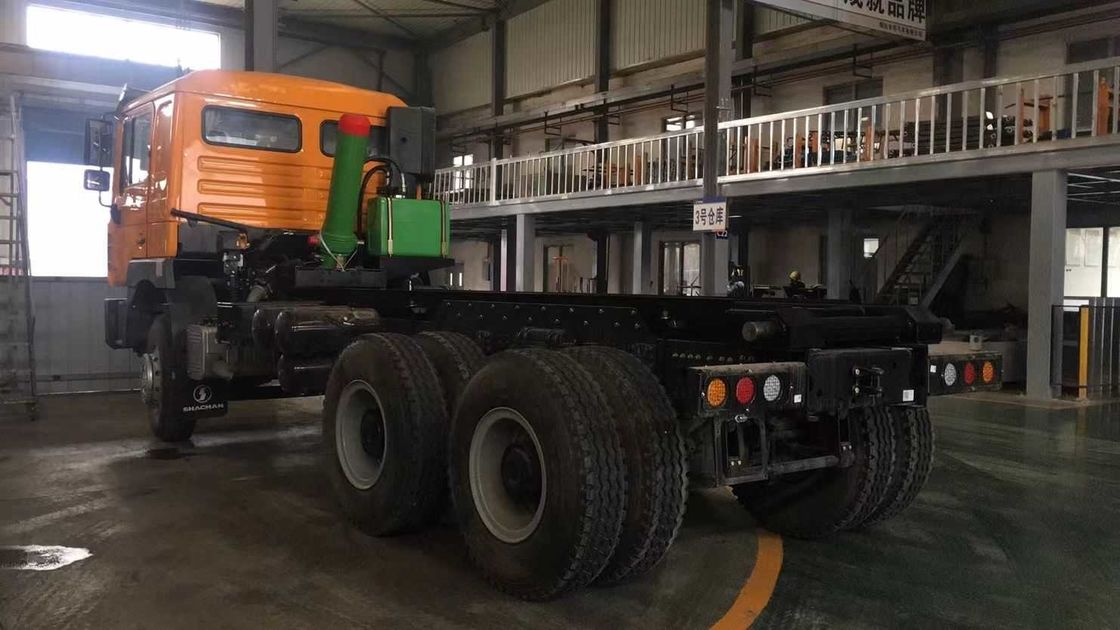 カミングス ディーゼルエンジン シャックマン 重量ダンプトラック 25トンのペイロード X3000 6x4 420 ユーロIII