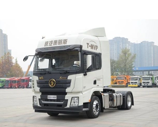 SHACMAN 6ホイール X3000 4x2 トラクター 左運転手 420HP アルジェリアのためのダブルスリーパー トラクタートラック